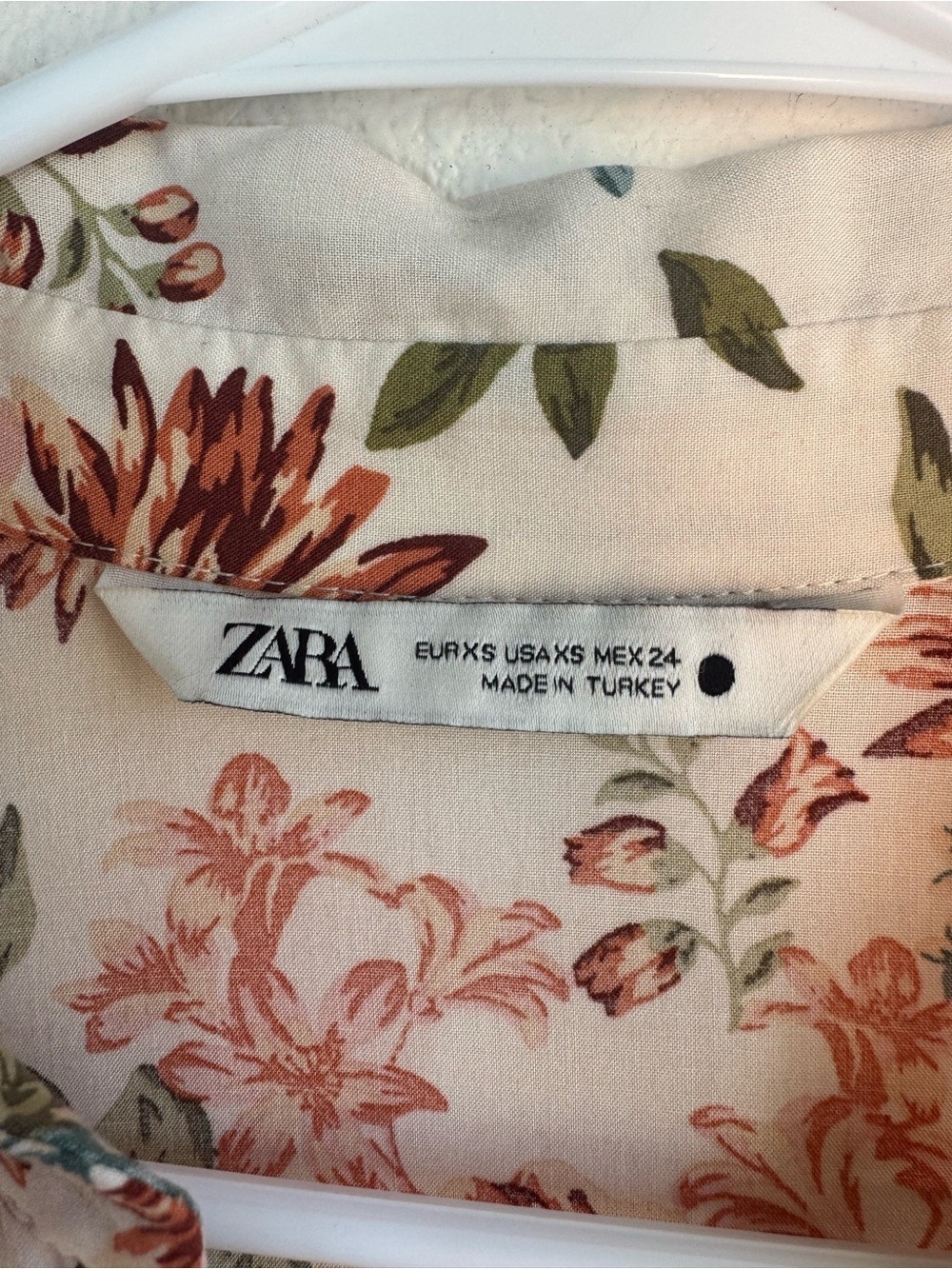 ZARA Prairie Floral Button Front Dress - Picture 8 of 17
